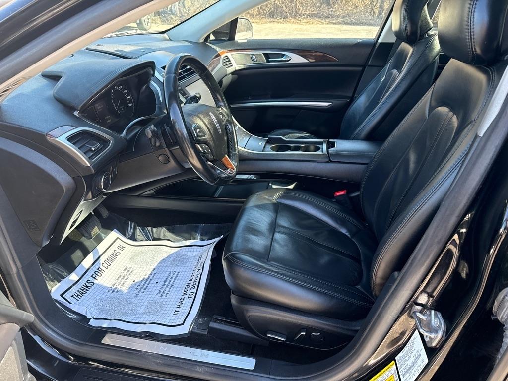 Lincoln MKZ Reserve 4D Sedan AWD 2016