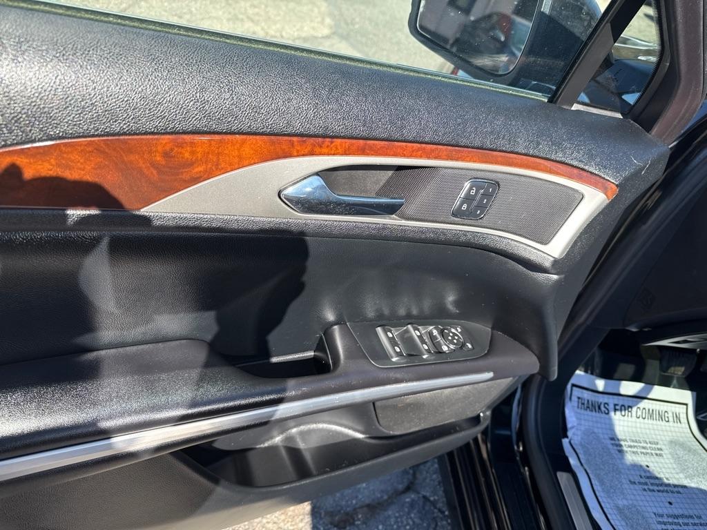 Lincoln MKZ Reserve 4D Sedan AWD 2016