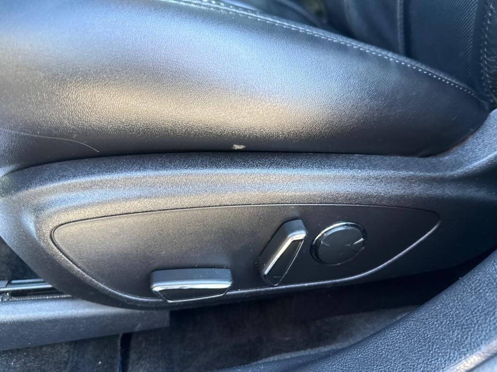 Lincoln MKZ Reserve 4D Sedan AWD 2016