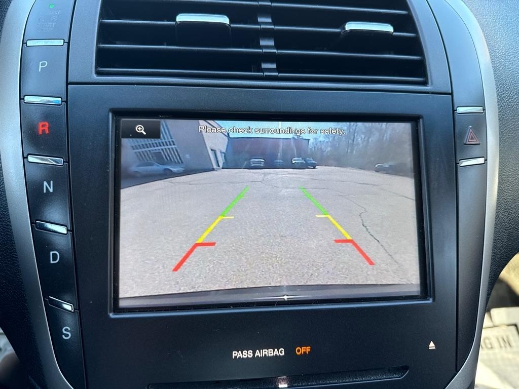 Lincoln MKZ Reserve 4D Sedan AWD 2016