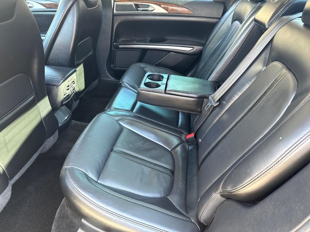 Lincoln MKZ Reserve 4D Sedan AWD 2016