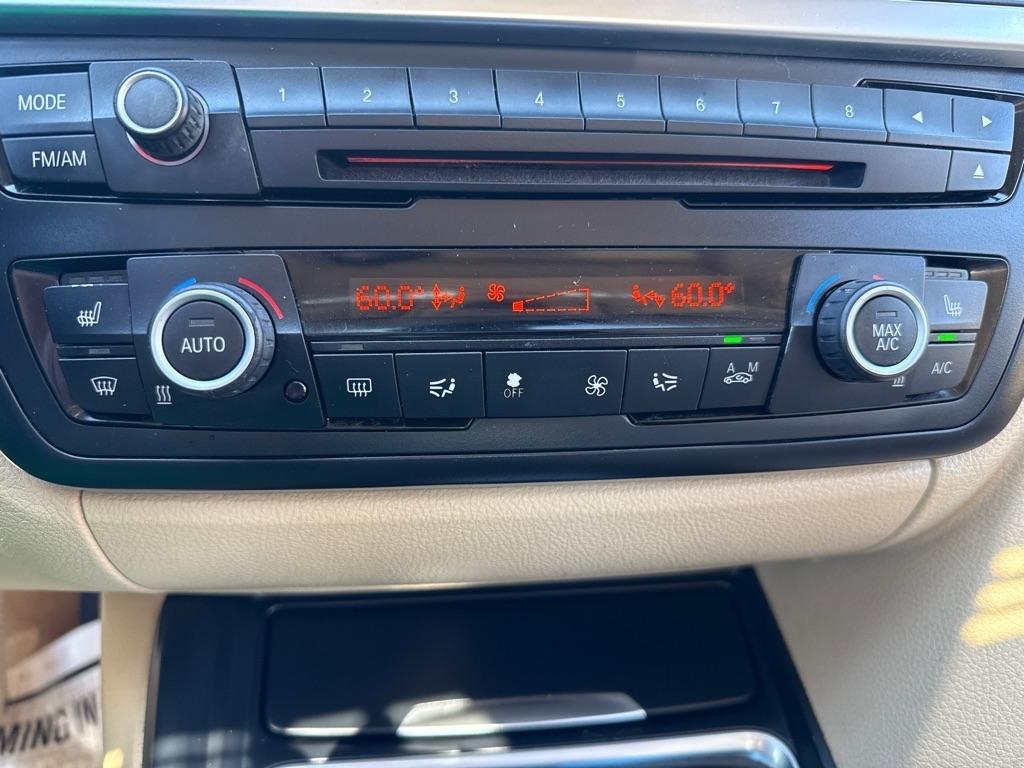 BMW 3-Series 320i xDrive 2014