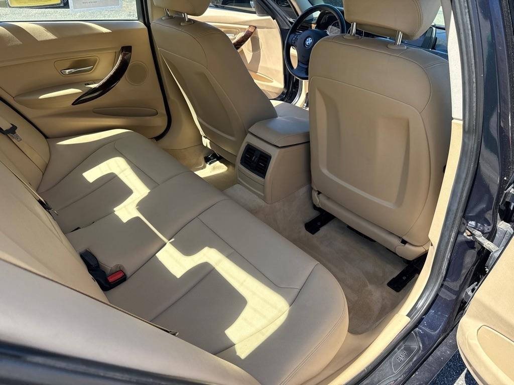 BMW 3-Series 320i xDrive 2014