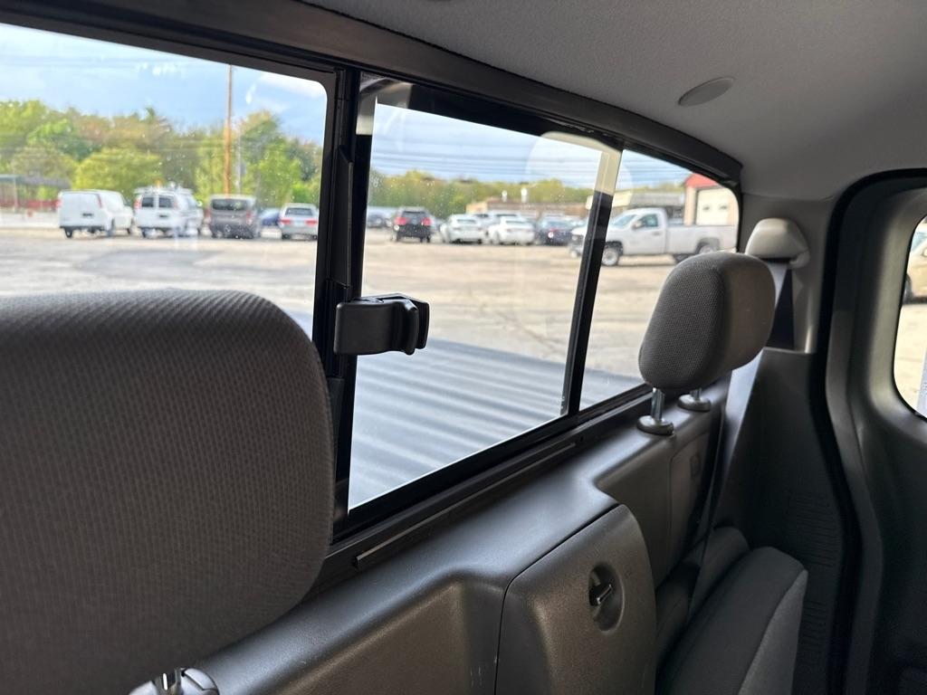 Nissan Frontier SV King Cab 4WD 2021