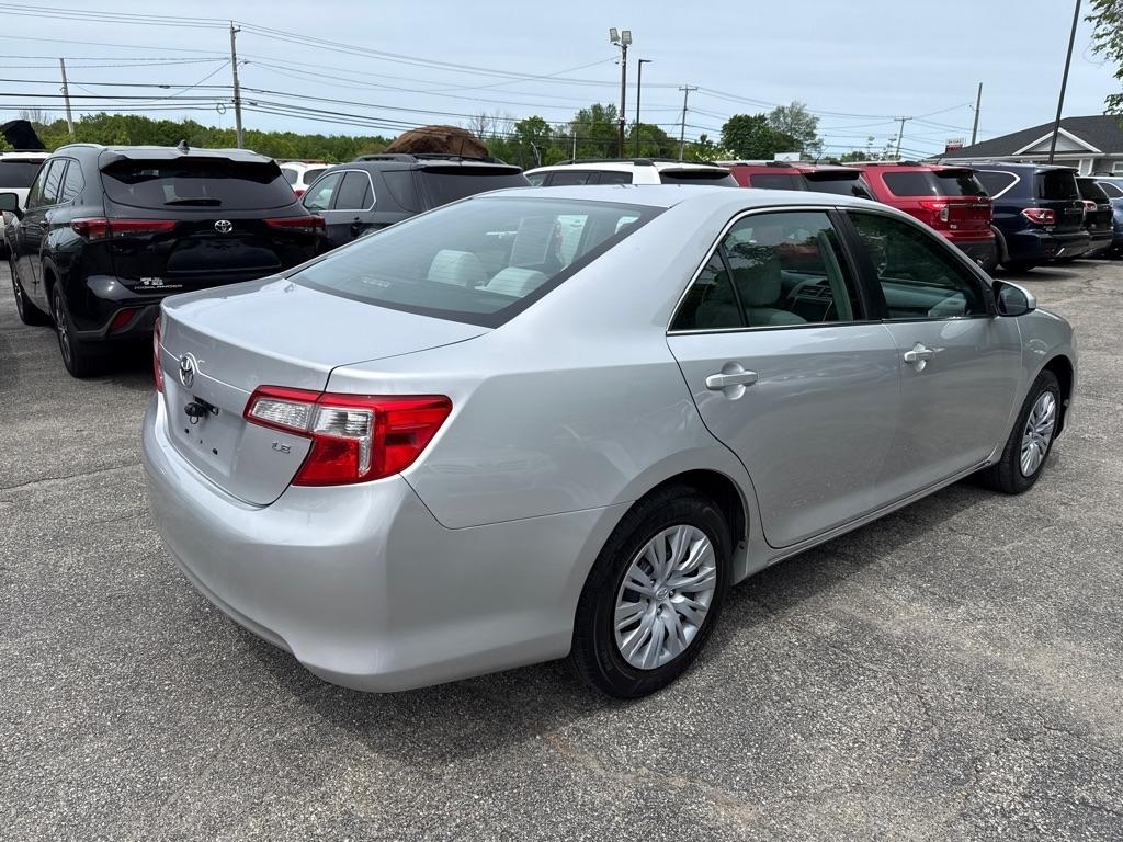 Toyota Camry LE Auto (Natl) 2014