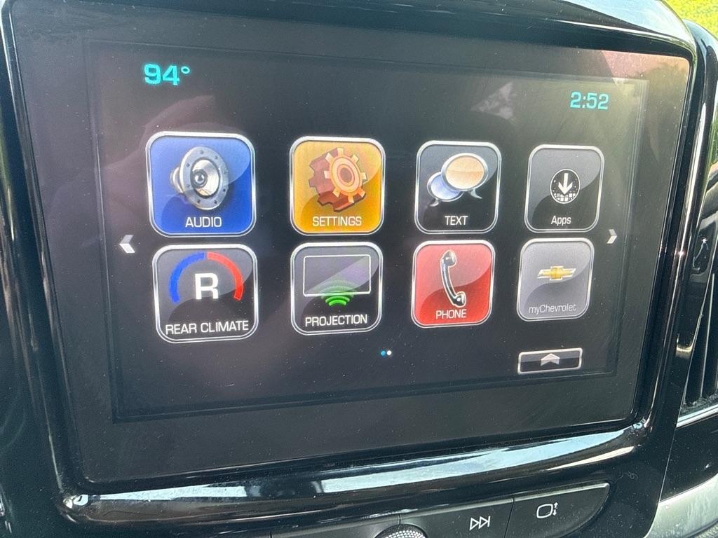 Chevrolet Traverse LT 4D SUV AWD 2019