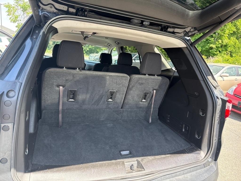 Chevrolet Traverse LT 4D SUV AWD 2019