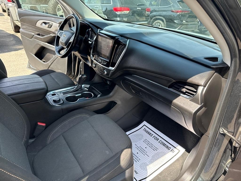 Chevrolet Traverse LT 4D SUV AWD 2019