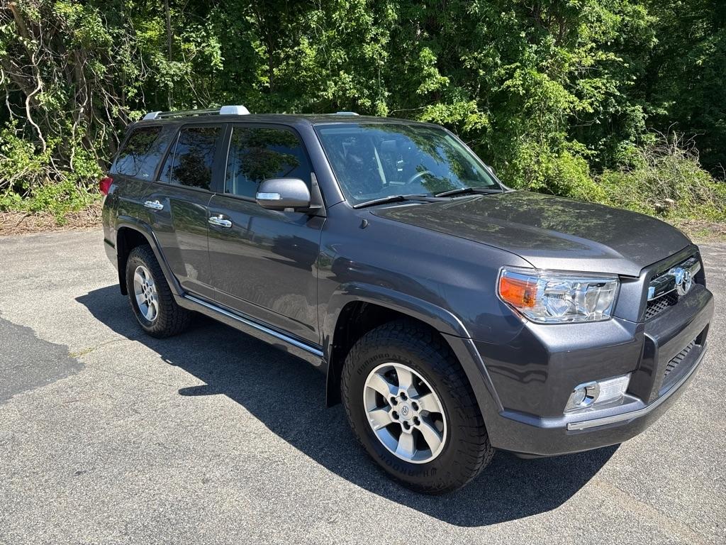 Toyota 4Runner SR5 4D SUV 4WD V6 2013