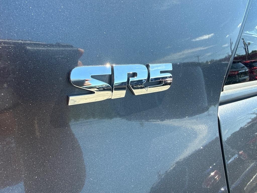 Toyota 4Runner SR5 4D SUV 4WD V6 2013