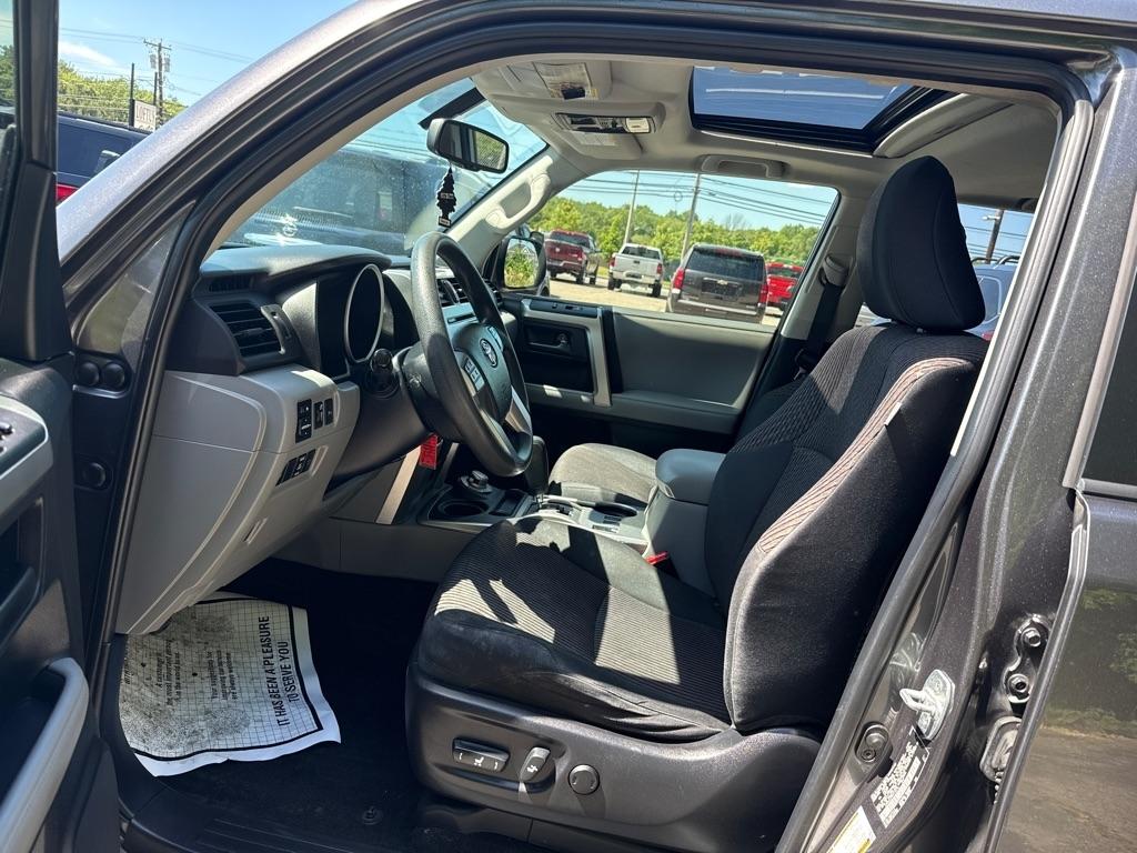 Toyota 4Runner SR5 4D SUV 4WD V6 2013