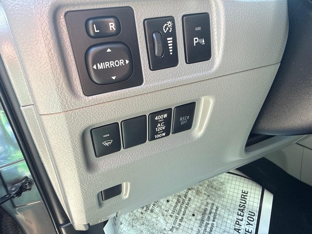 Toyota 4Runner SR5 4D SUV 4WD V6 2013