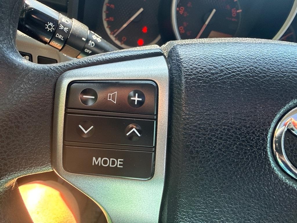 Toyota 4Runner SR5 4D SUV 4WD V6 2013