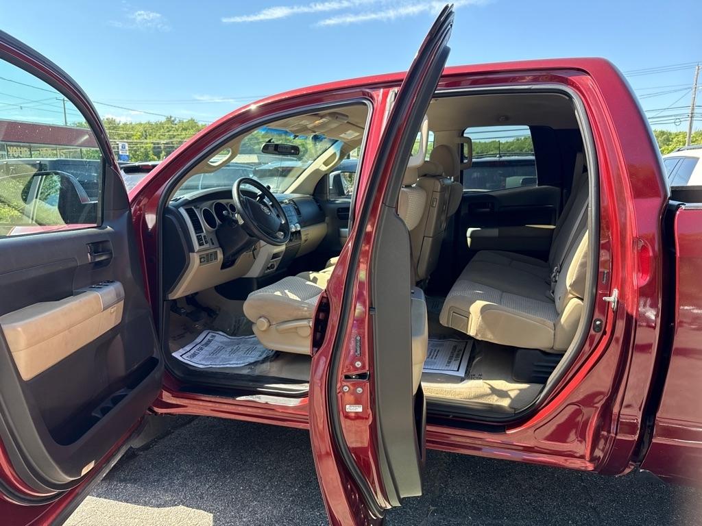 Toyota Tundra SR5 5.7L Double Cab 4WD 2009