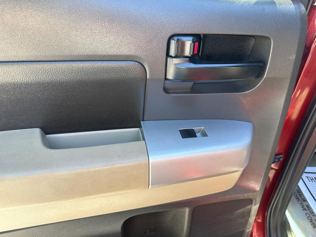 Toyota Tundra SR5 5.7L Double Cab 4WD 2009