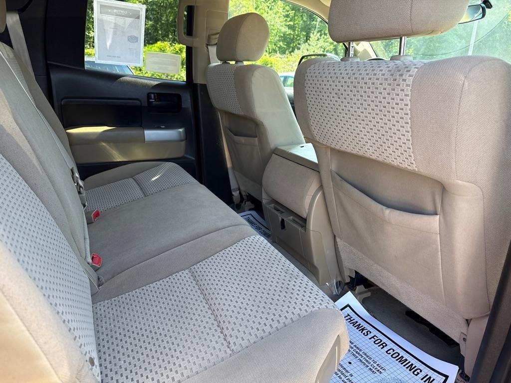 Toyota Tundra SR5 5.7L Double Cab 4WD 2009