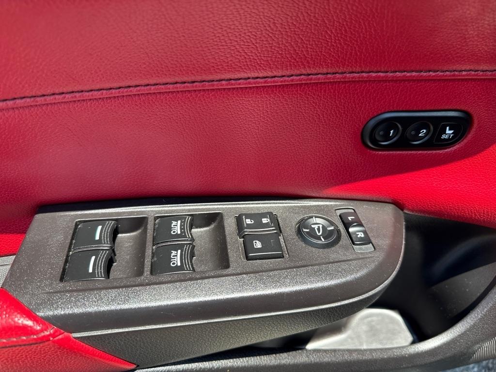 Acura ILX 8-Spd AT w/ Technology Plus & A-SPEC Packages 2019