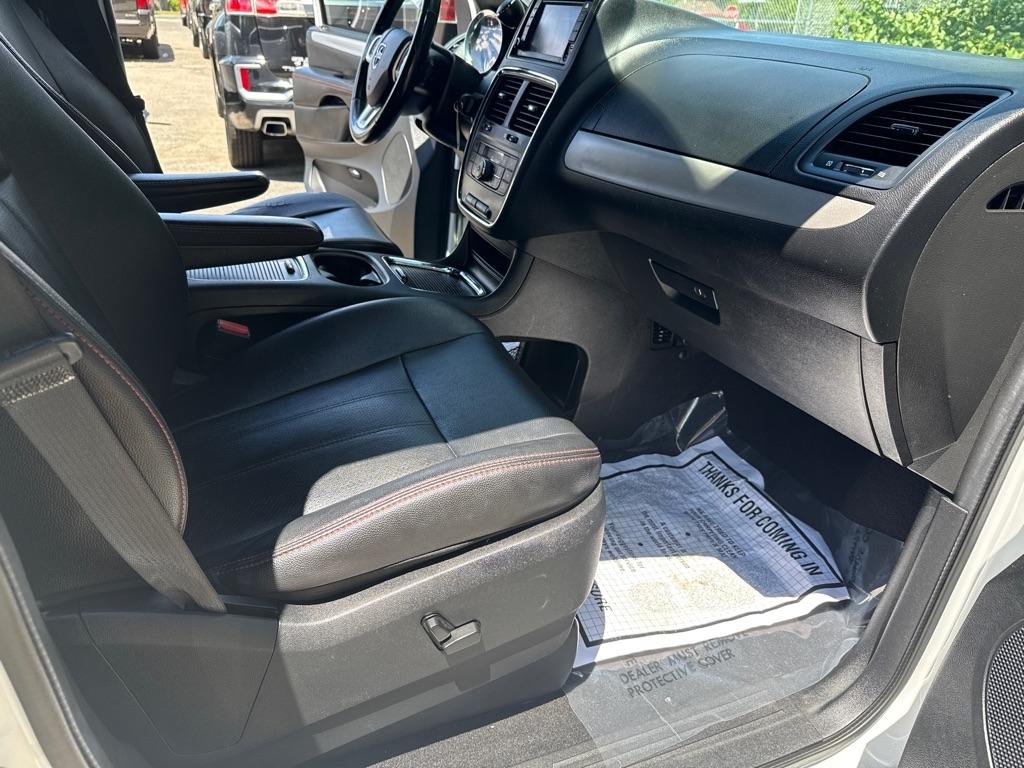 Dodge Grand Caravan GT 2019