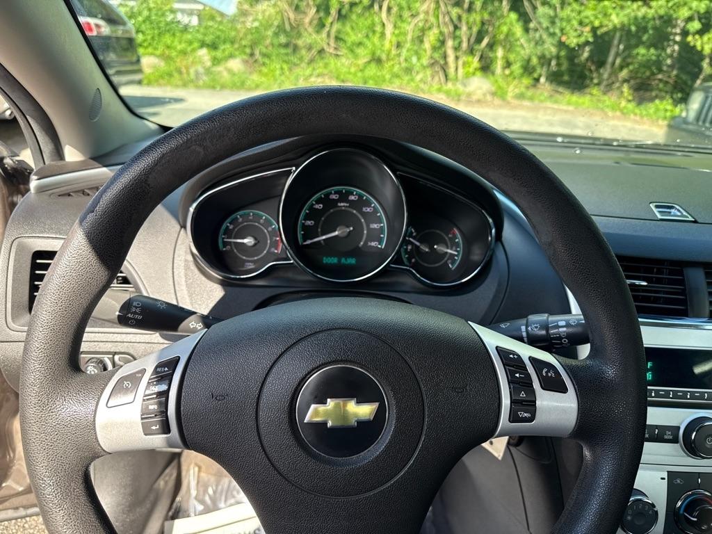 Chevrolet Malibu 1LT 2012