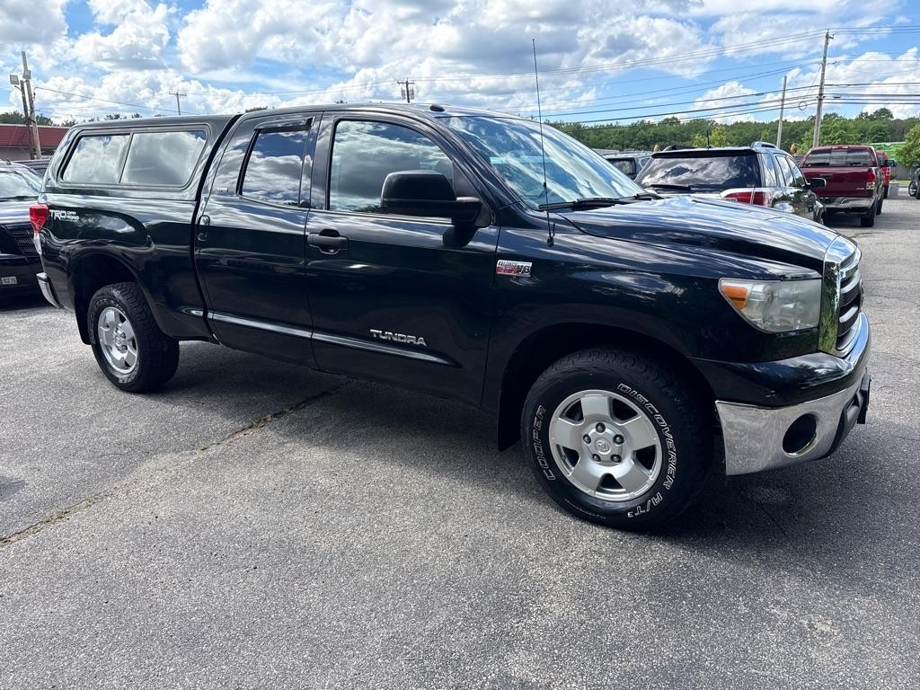 Toyota Tundra Tundra-Grade 5.7L Double Cab 4WD 2011