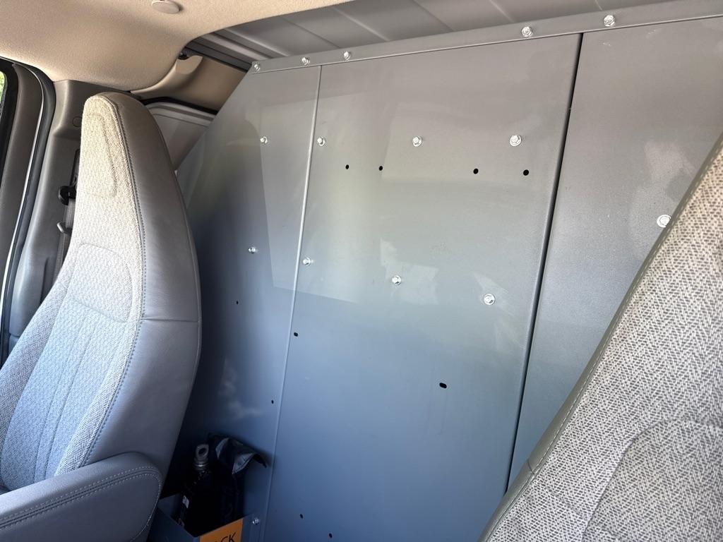 GMC Savana G2500 Cargo 2023
