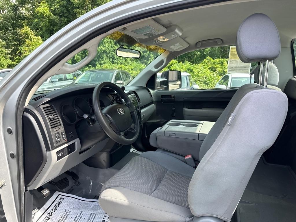 Toyota Tundra Regular Cab LB 6AT 4WD 2007