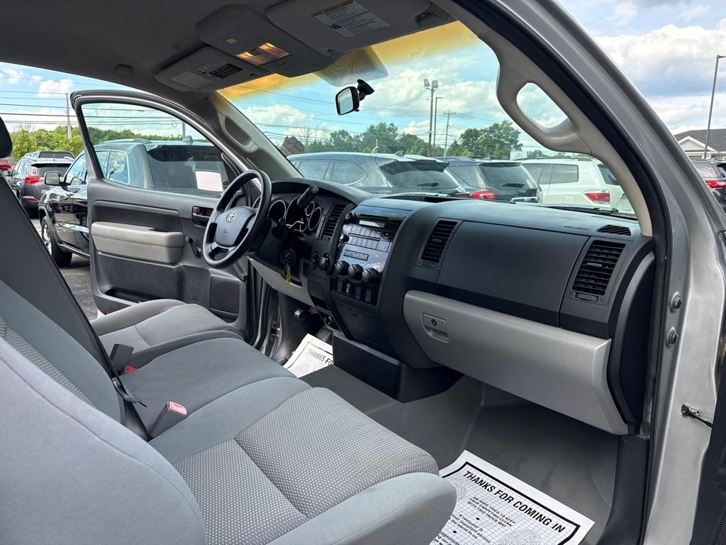 Toyota Tundra Regular Cab LB 6AT 4WD 2007