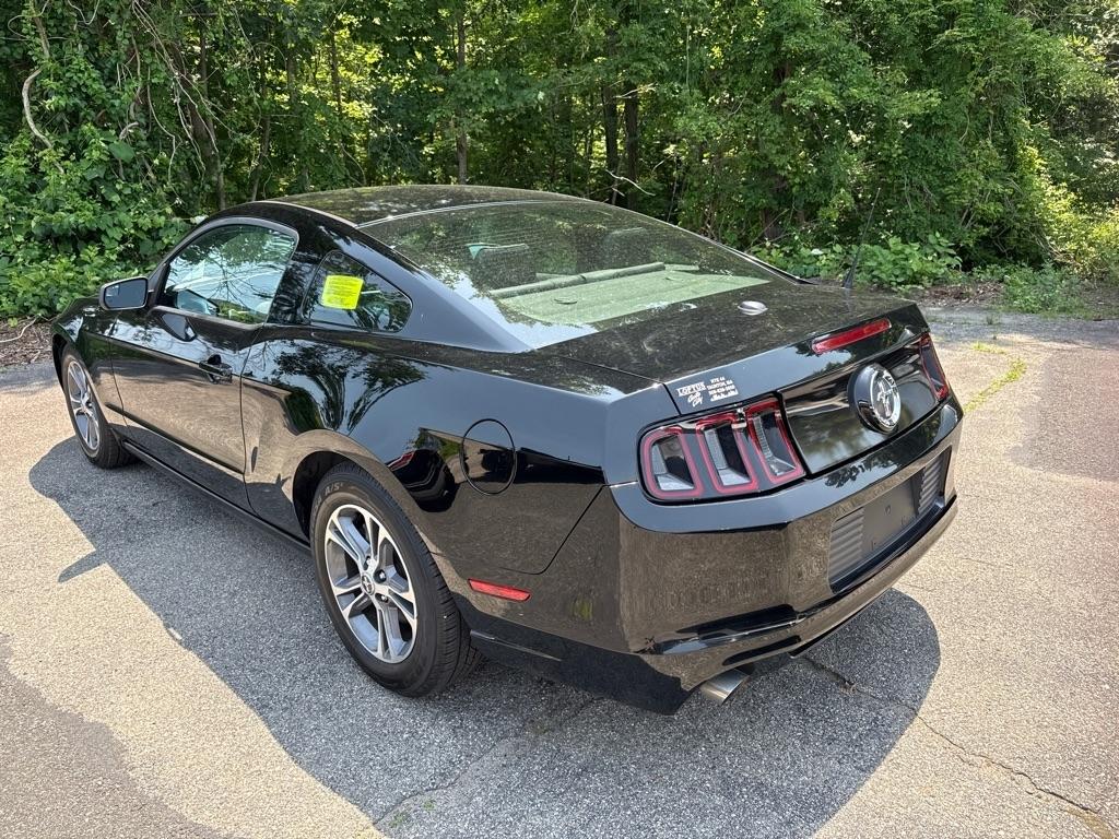 Ford Mustang V6 Premium Coupe 2014