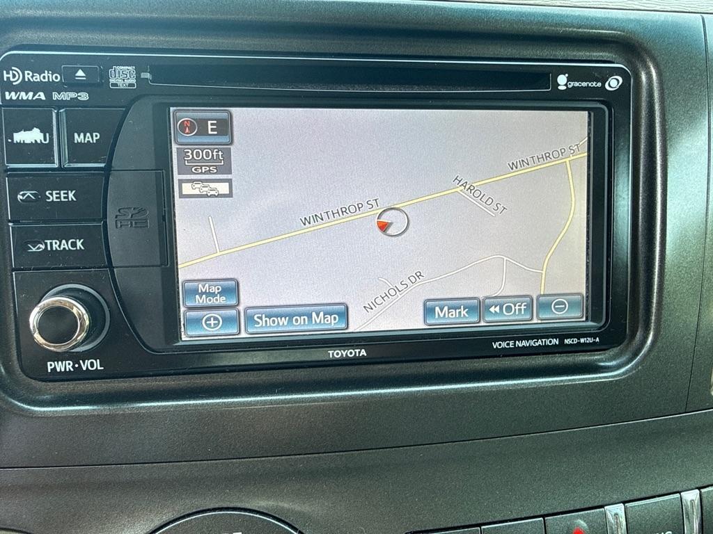 Toyota Sienna Limited AWD 7-Passenger V6 2014