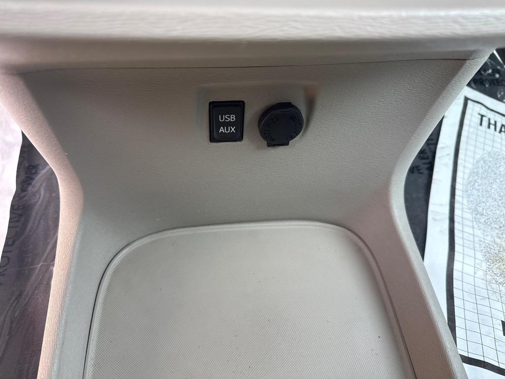 Toyota Sienna Limited AWD 7-Passenger V6 2014