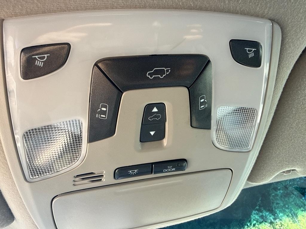 Toyota Sienna Limited AWD 7-Passenger V6 2014