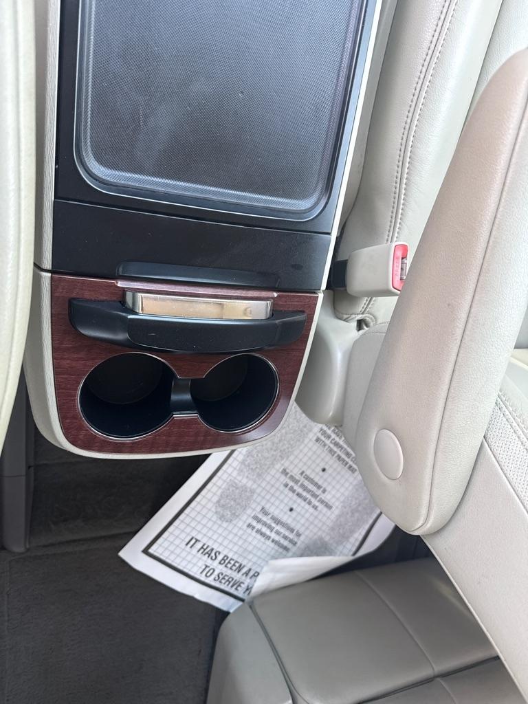 Toyota Sienna Limited AWD 7-Passenger V6 2014