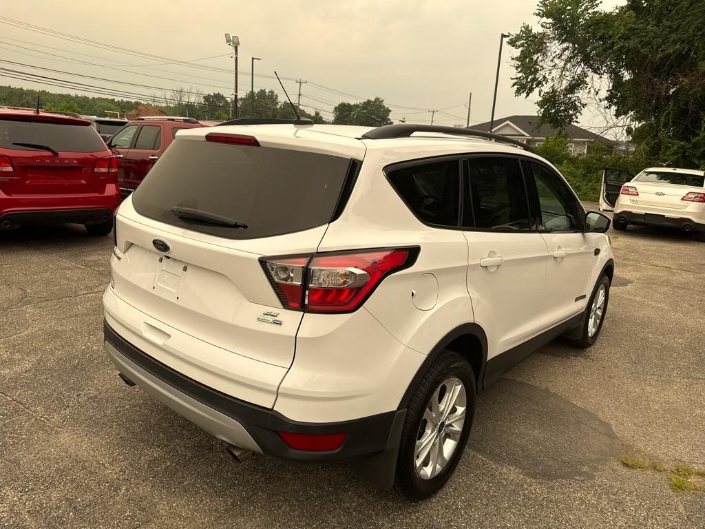Ford Escape SE 4D SUV 4WD 2017