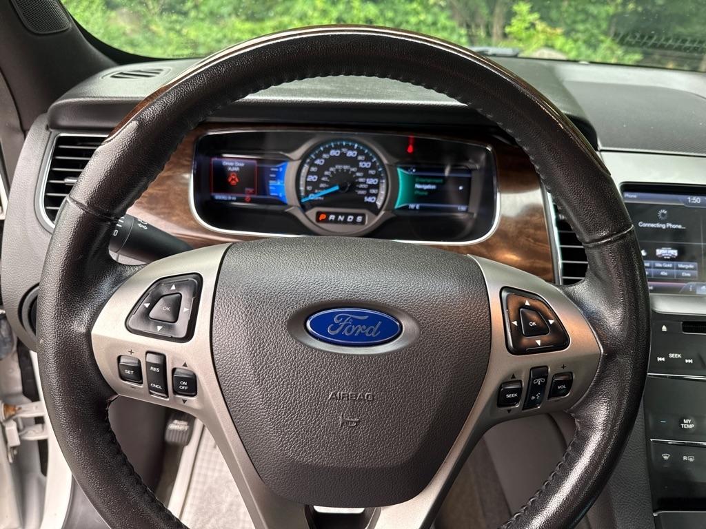 Ford Taurus Limited 4D Sedan 2014
