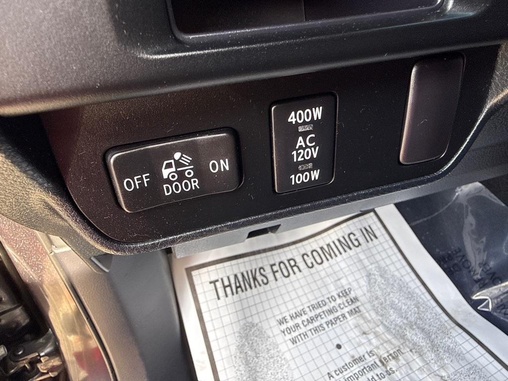 Toyota Tacoma TRD Off Road Double Cab 5' Bed V6 4x4 AT (Natl) 2016