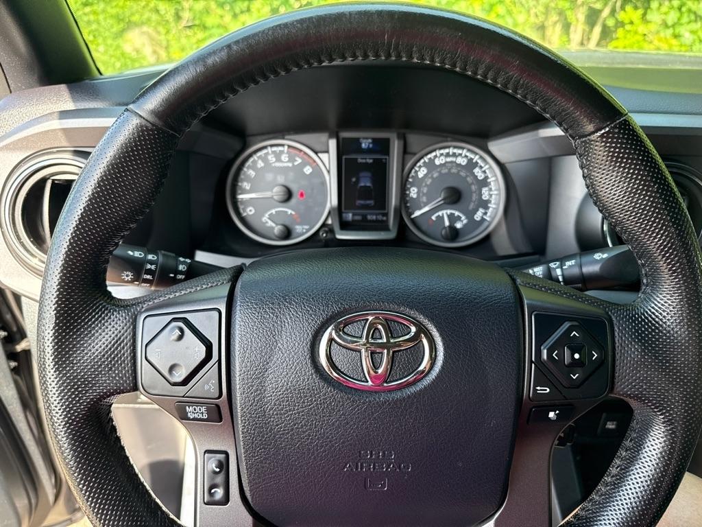 Toyota Tacoma TRD Off Road Double Cab 5' Bed V6 4x4 AT (Natl) 2016