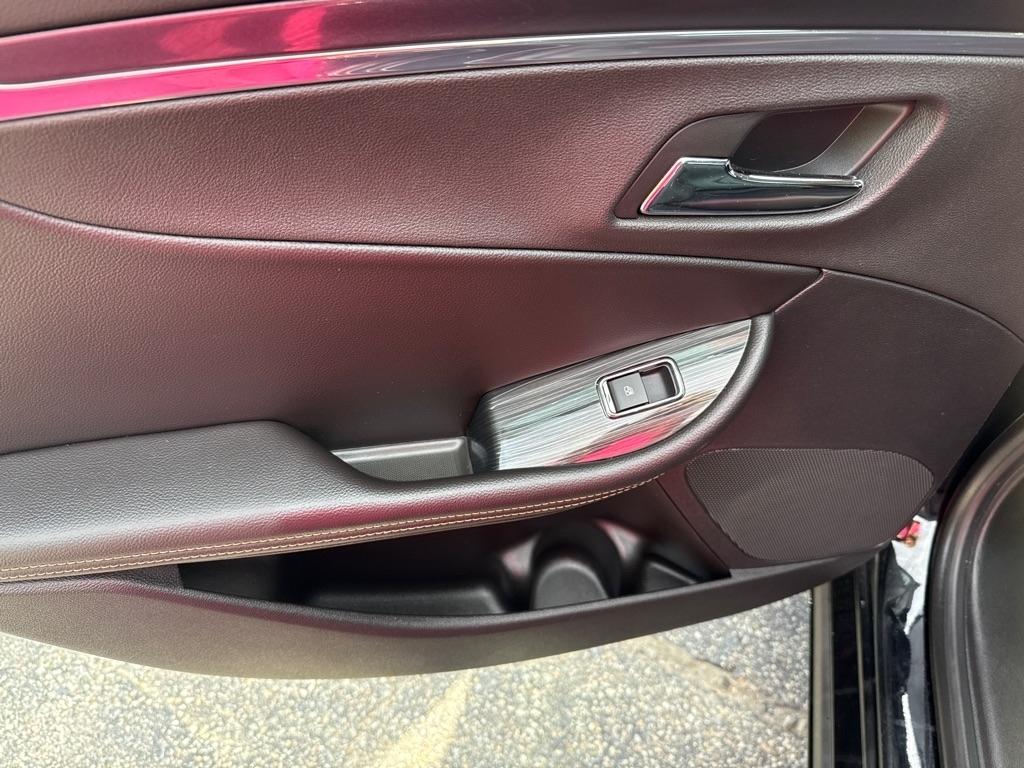 Chevrolet Impala 4dr Sdn LTZ w/2LZ 2016
