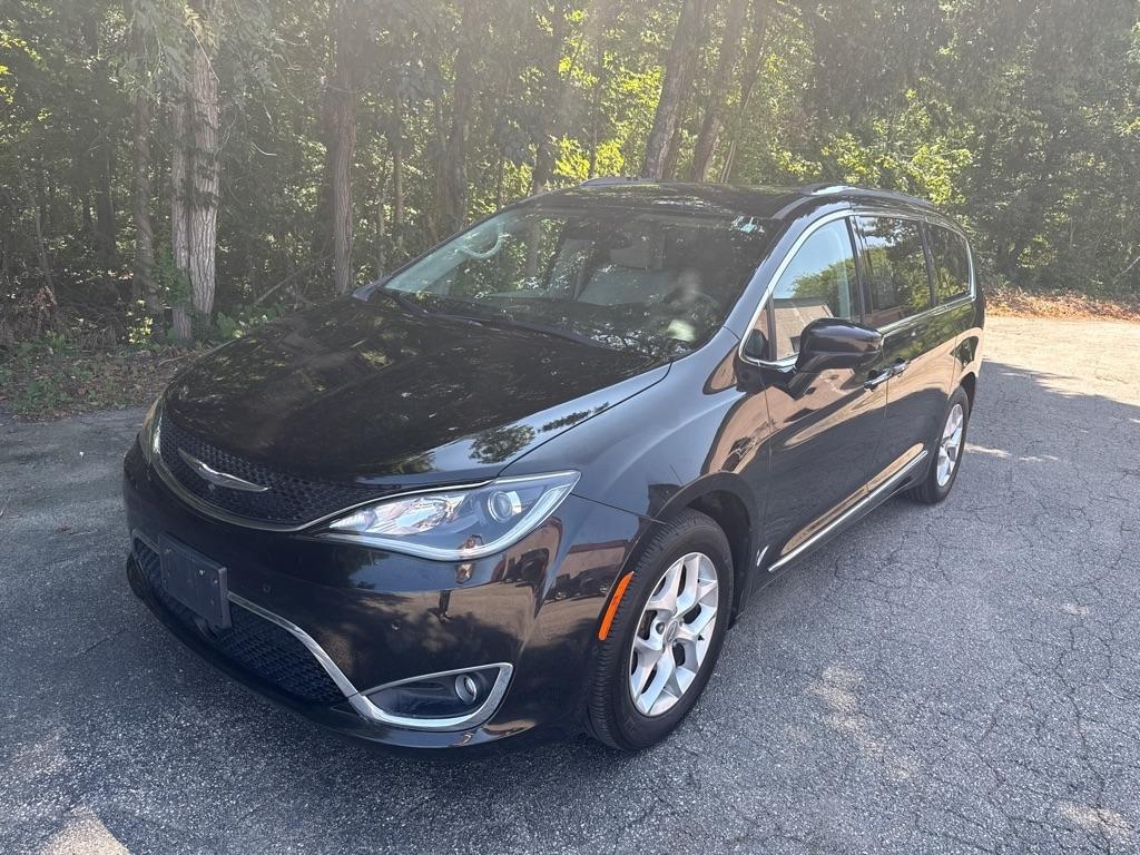 Chrysler Pacifica Touring-L Plus 2017