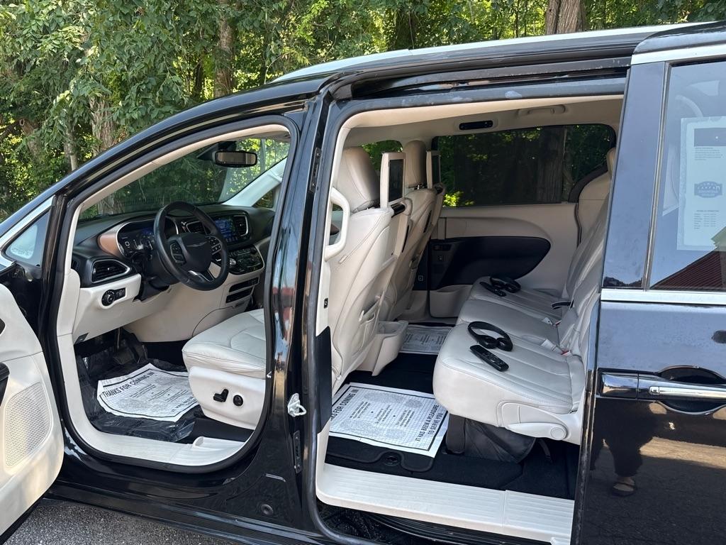 Chrysler Pacifica Touring-L Plus 2017