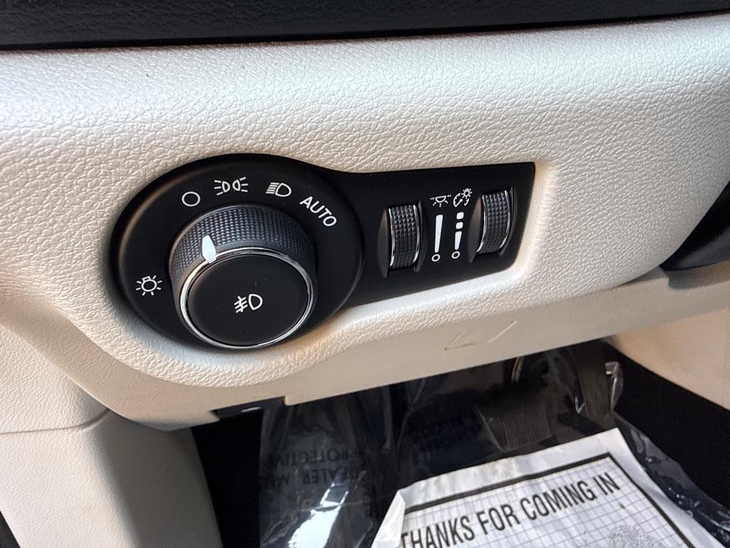 Chrysler Pacifica Touring-L Plus 2017