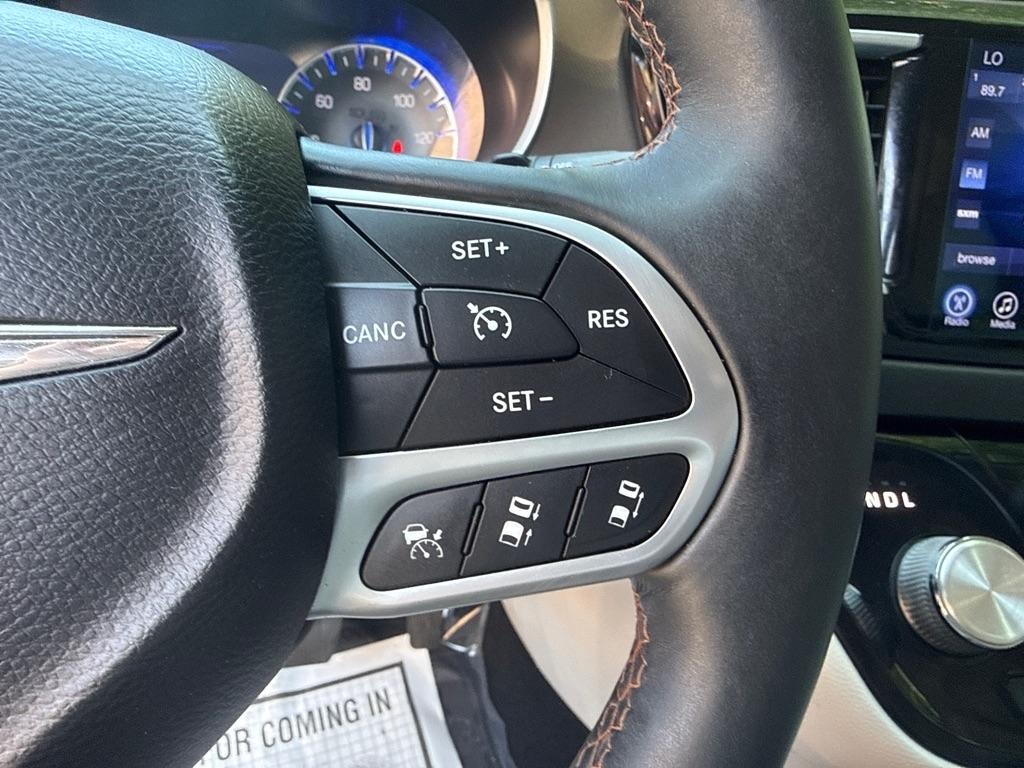 Chrysler Pacifica Touring-L Plus 2017