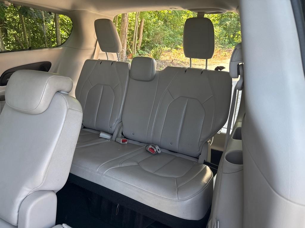 Chrysler Pacifica Touring-L Plus 2017