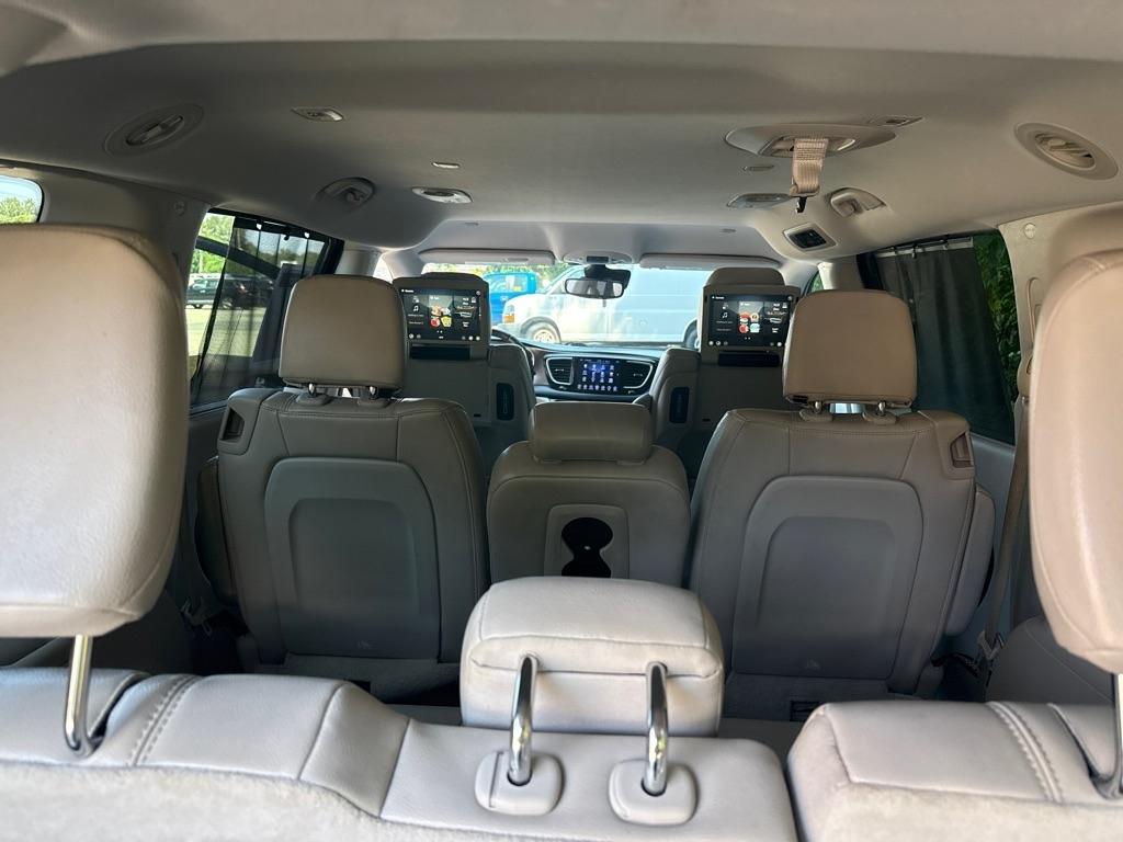 Chrysler Pacifica Touring-L Plus 2017