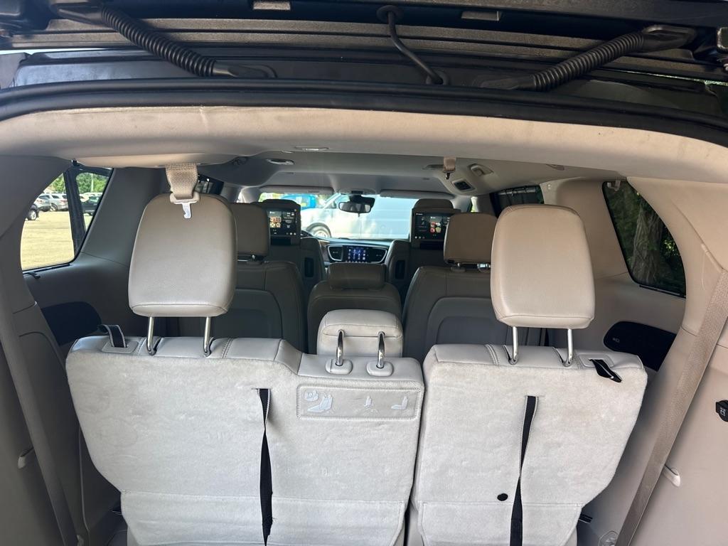 Chrysler Pacifica Touring-L Plus 2017