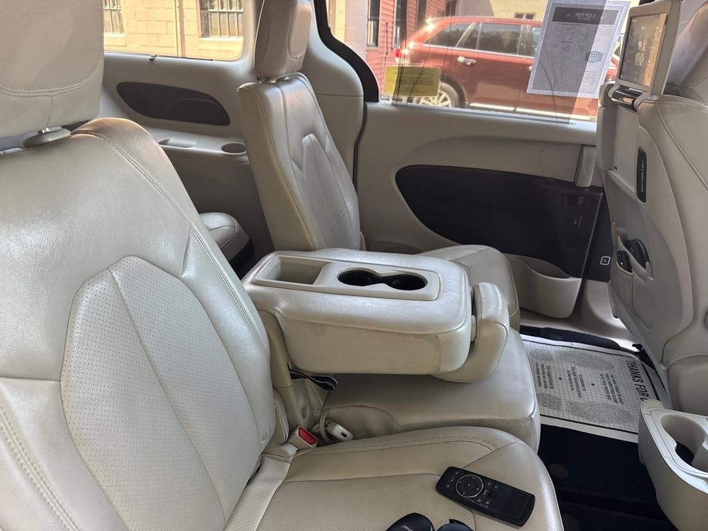 Chrysler Pacifica Touring-L Plus 2017