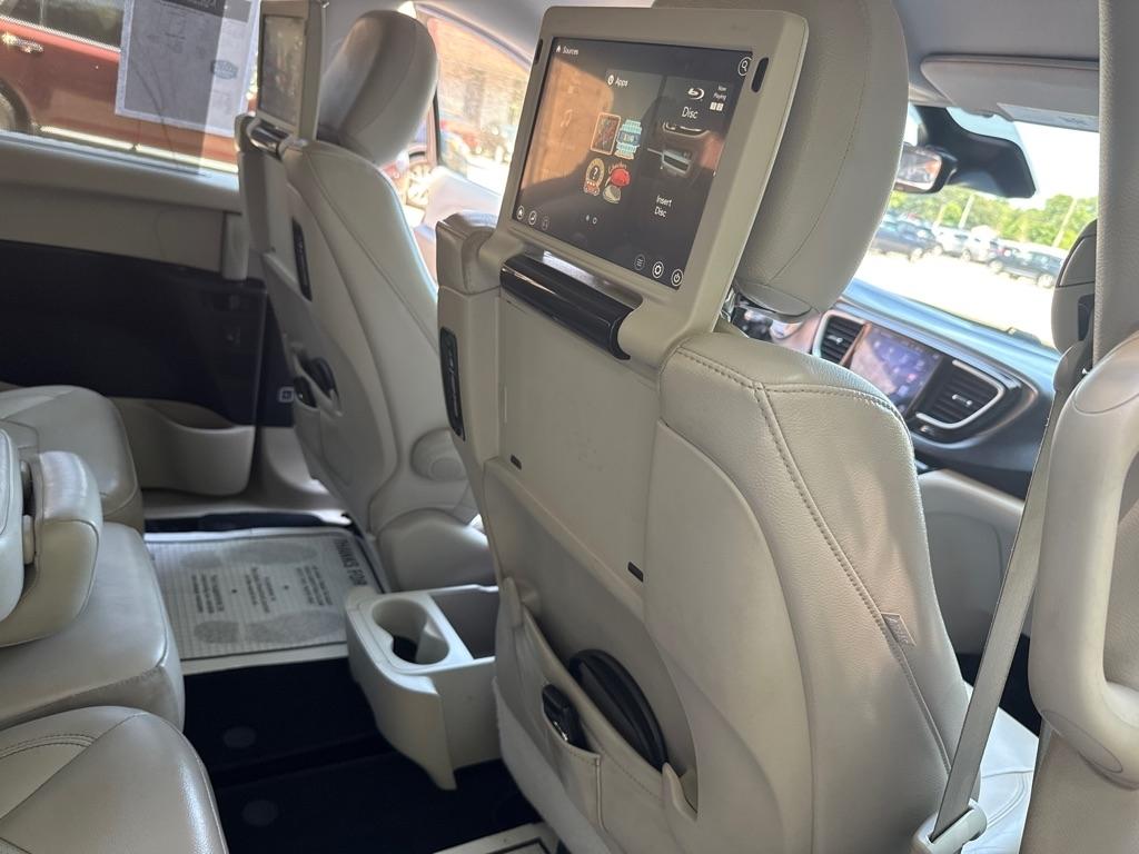Chrysler Pacifica Touring-L Plus 2017