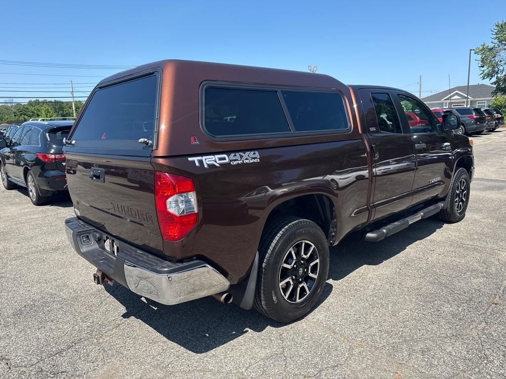 Toyota Tundra SR5 5.7L V8 Double Cab 4WD 2016