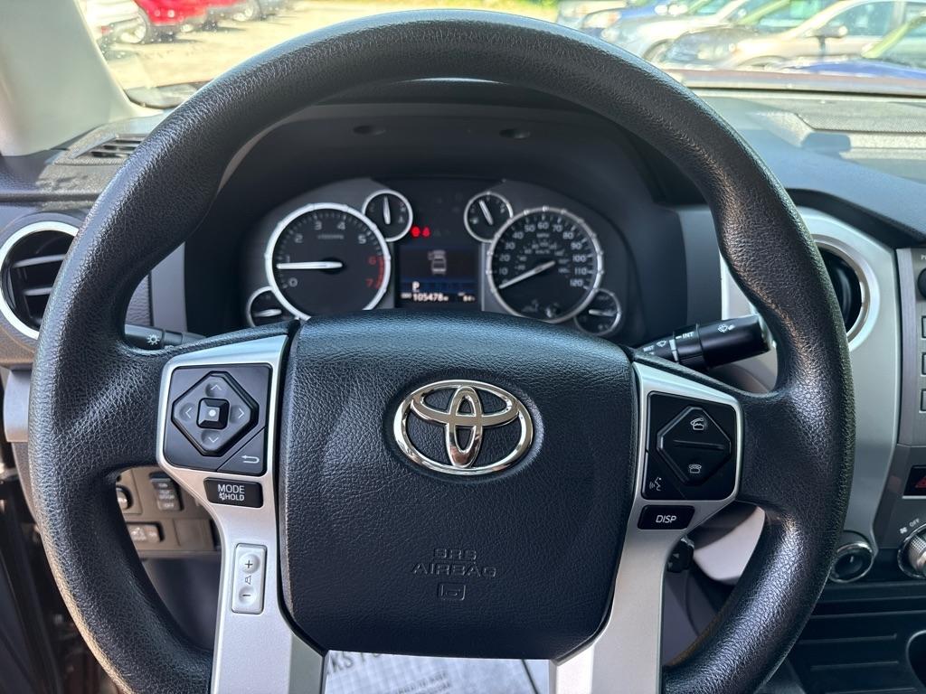 Toyota Tundra SR5 5.7L V8 Double Cab 4WD 2016