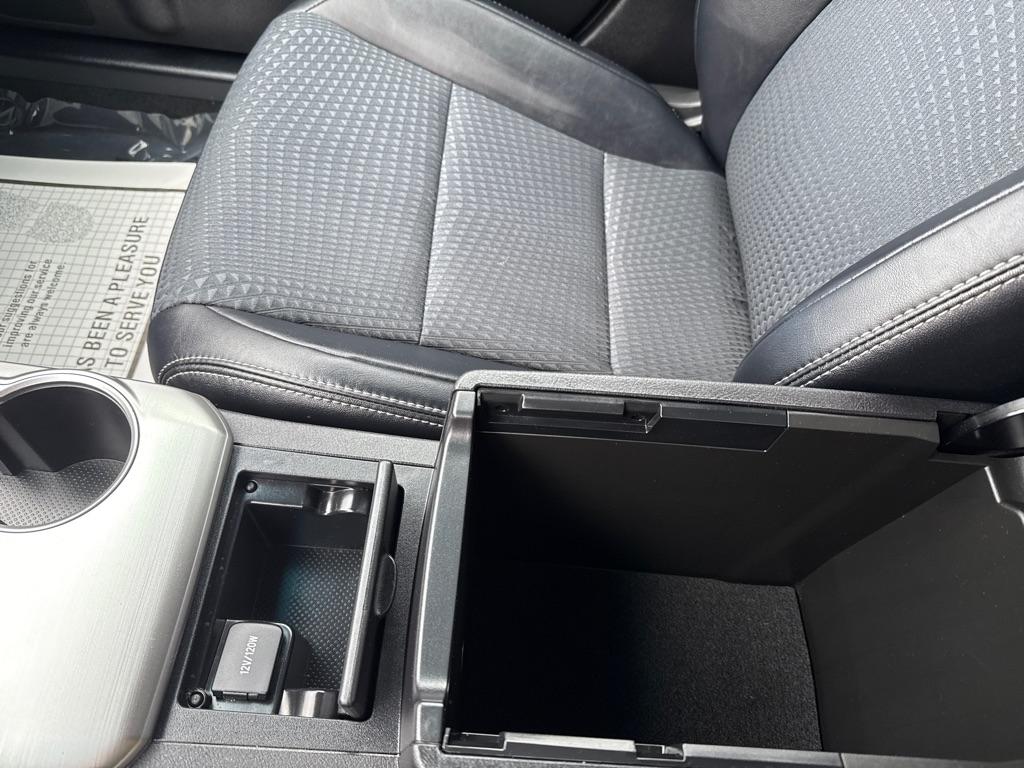 Toyota Camry SE - 2014.5 4D Sedan 2014