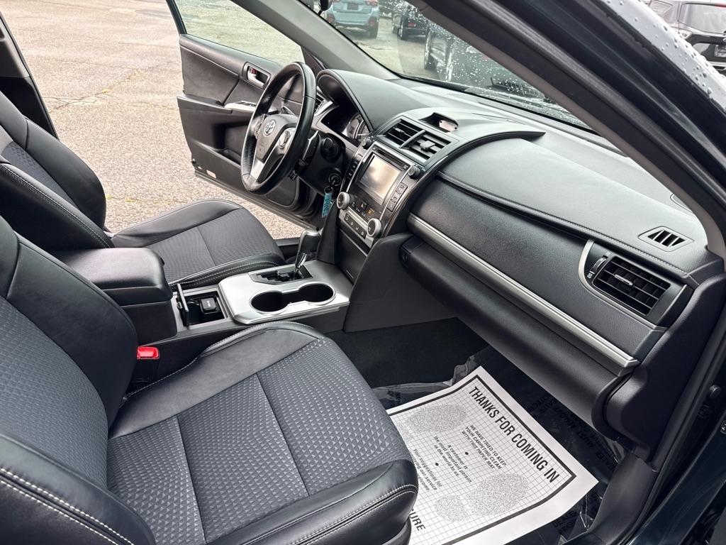 Toyota Camry SE - 2014.5 4D Sedan 2014